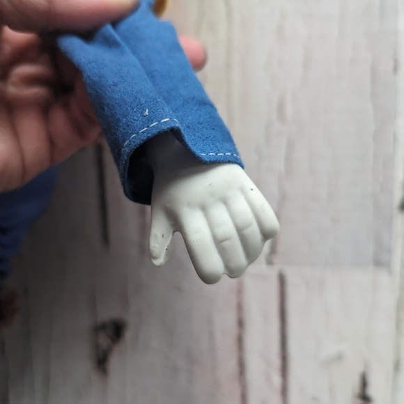 Vintage Porcelain Circus Clown with Soft Body - Picture 13 of 14